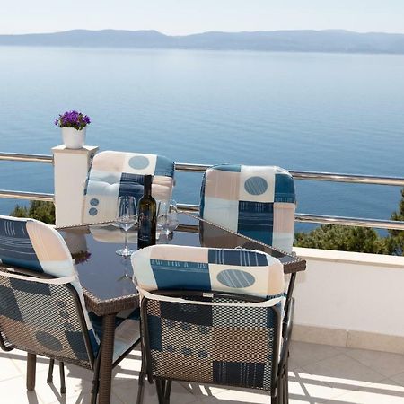 Apartmani Marija Jakir Брела Екстериор снимка