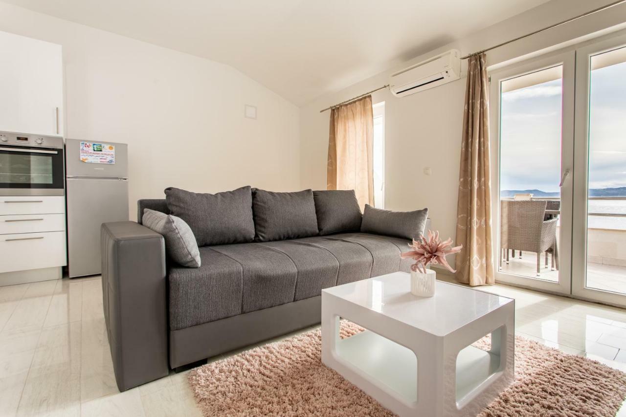 Apartmani Marija Jakir Брела Екстериор снимка